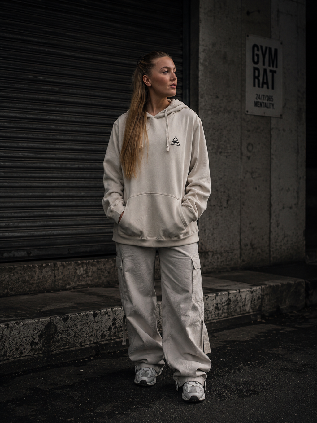 HOODIE BEIGE DARK COLECTION